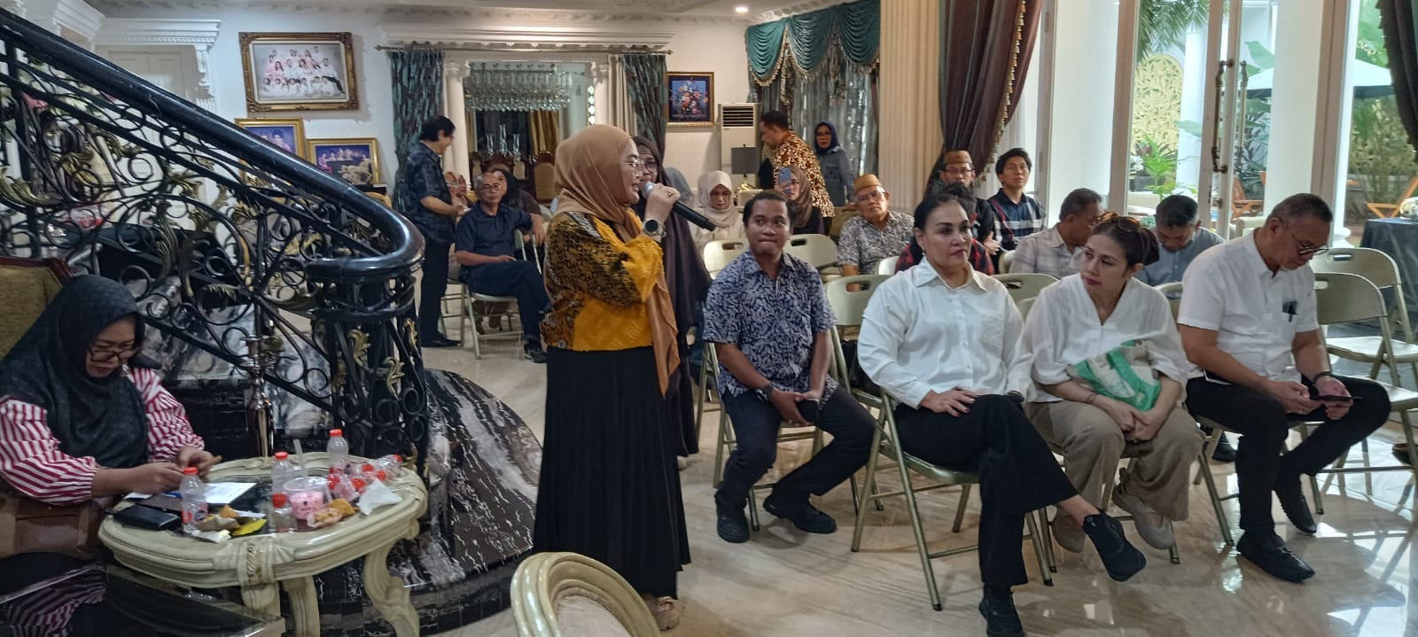 DOKUMENTASI RAPAT HARIAN